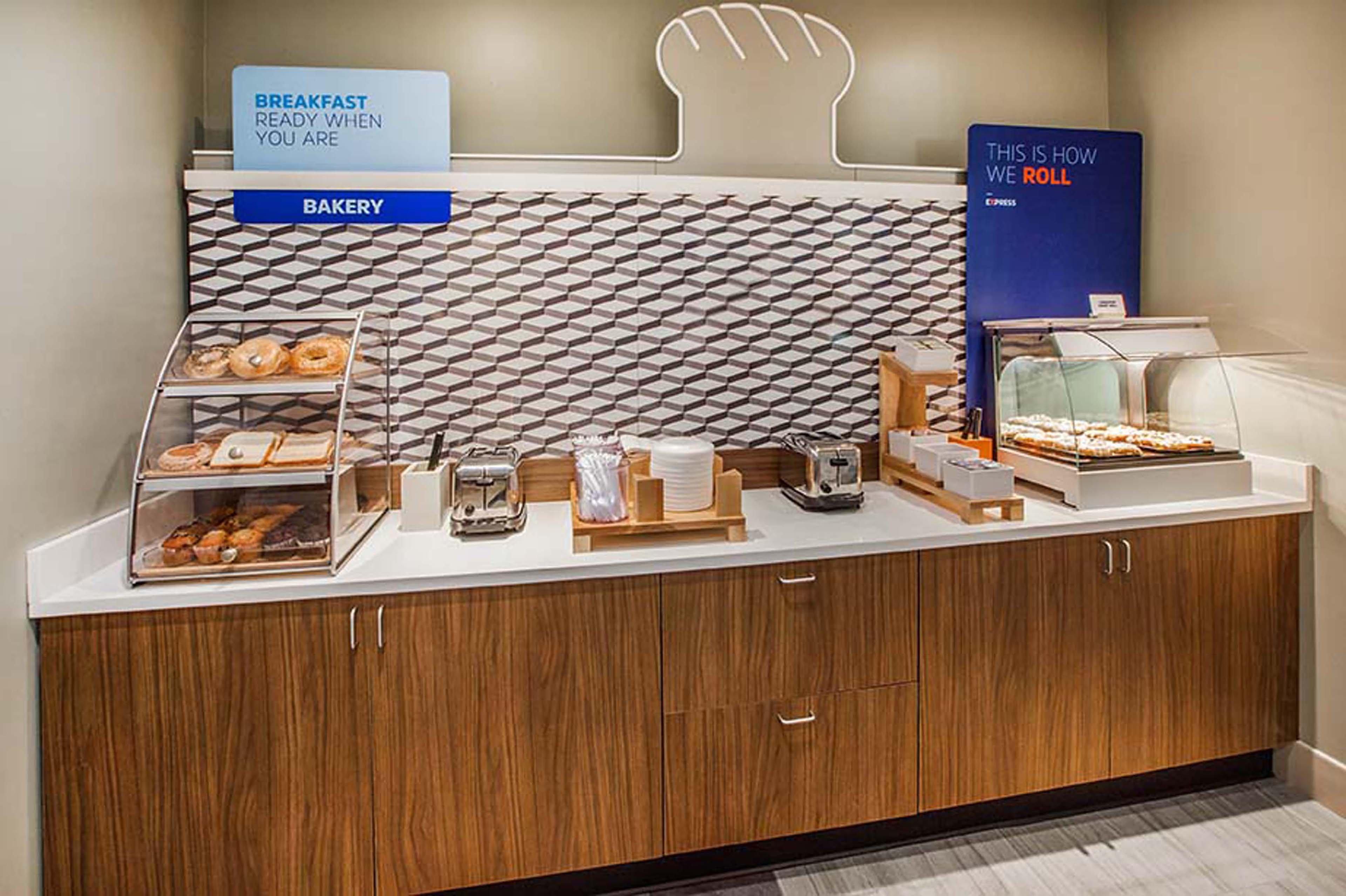 Holiday Inn Express And Suites Norman By Ihg Esterno foto